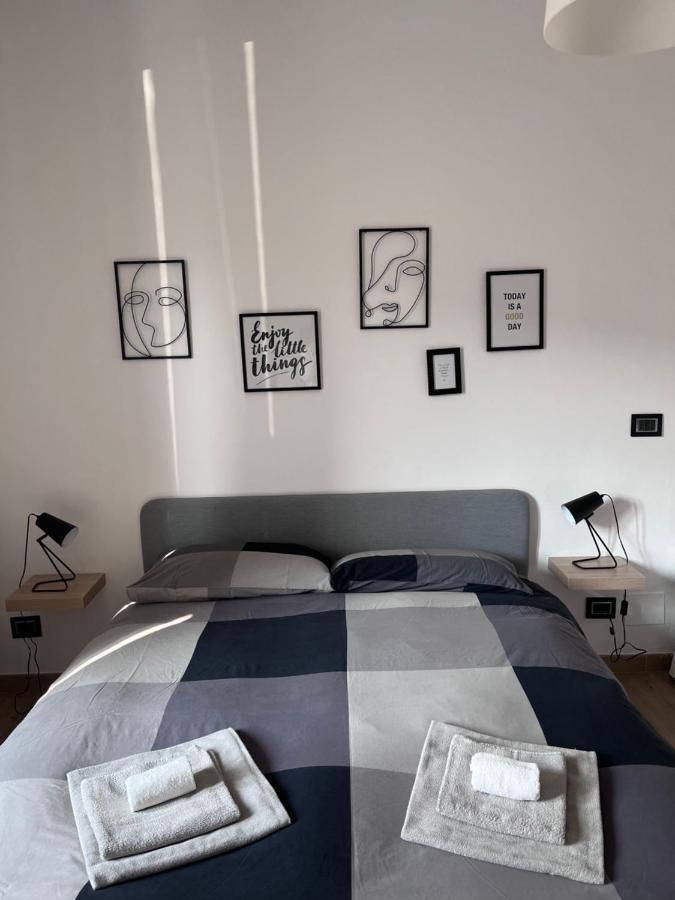 Le Stanze Di Alicam Bed & Breakfast Arona Ngoại thất bức ảnh