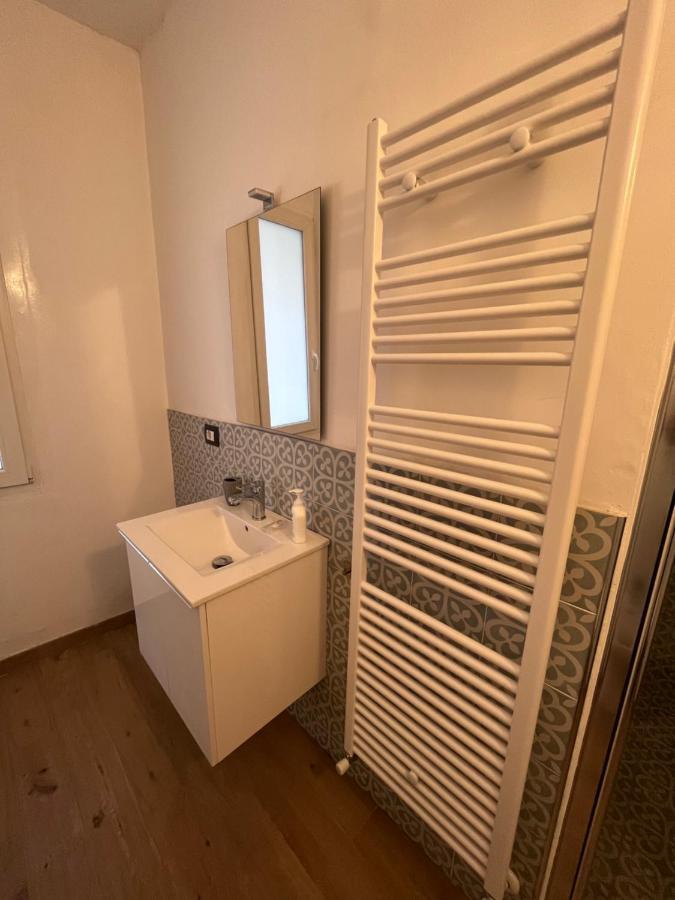 Le Stanze Di Alicam Bed & Breakfast Arona Ngoại thất bức ảnh
